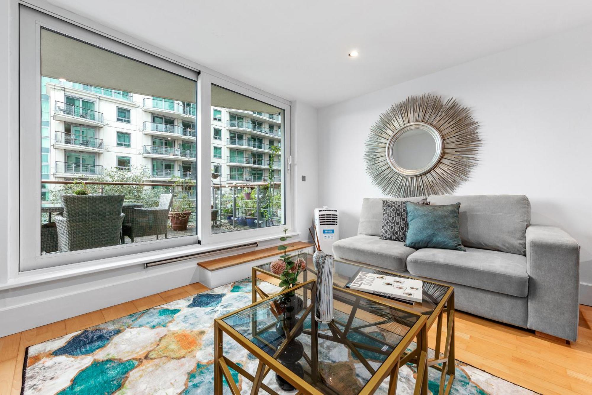 2 Bedroom Us Embassy Eye And Riverside View Panoramic Balcony Londra